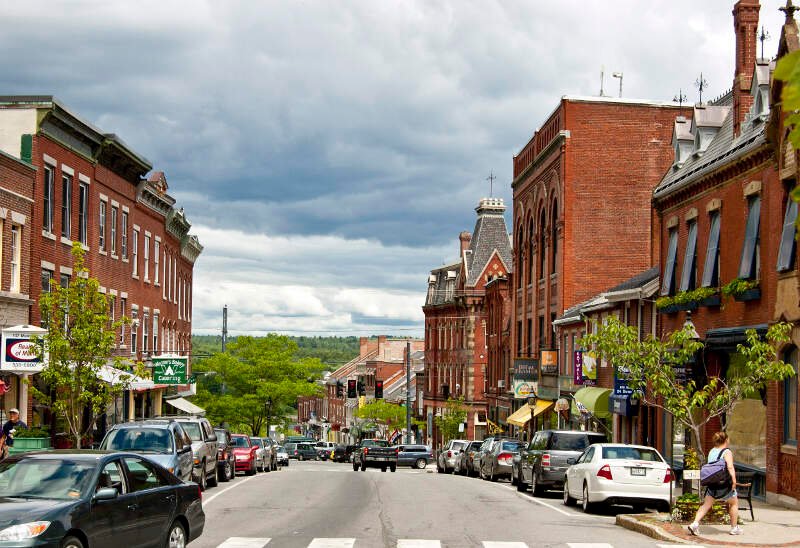 best places to live in Maine for young adults