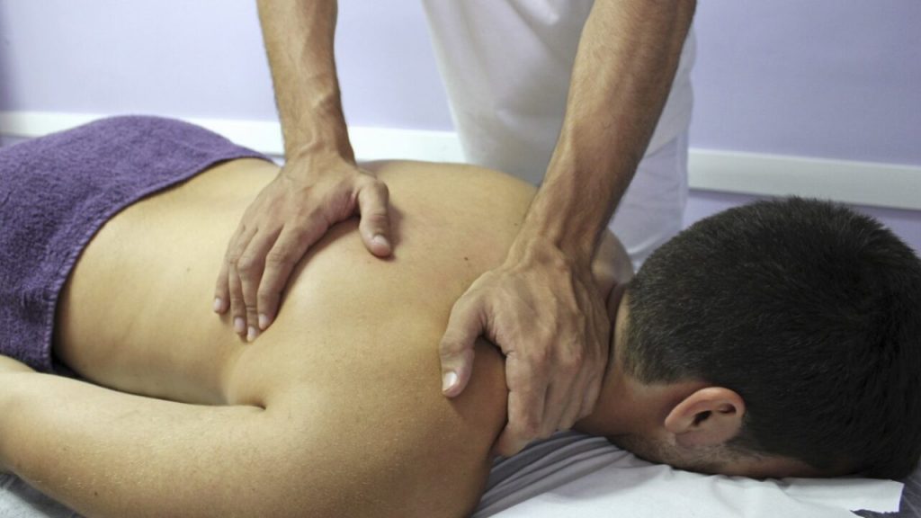 How to Become a Chiropractor in Canada