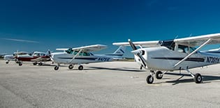 Flight Schools in Melbourne